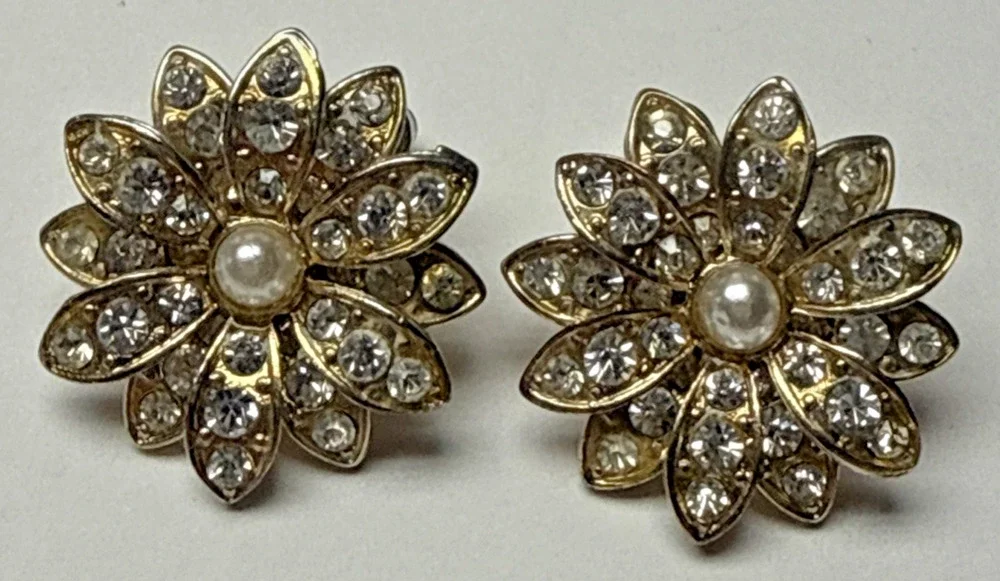 Vintage Gold Metal Flower Shaped Rhinestone Earrings Faux Diamond Wedding